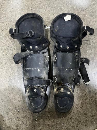 Used Champro AIR TECH SYSTEM Catchers Leg Guards Black Youth 11605-S000209911