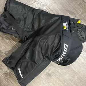 Junior Medium Bauer Supreme 3S Hockey Pants (Used)