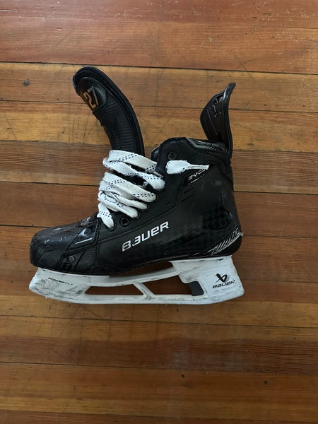 PRO-STOCK Bauer Supreme Shadow Skates Regular Width Size 6.5 (Used)