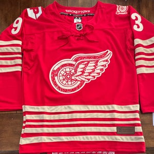 Detroit Red Wings Alex DeBrincat #93 100 Year Centennial Jersey Adult Medium(50)