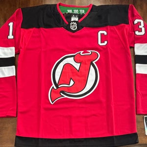 New Jersey Devils Nico Hischier Red Jersey Adult Large (52) NWT