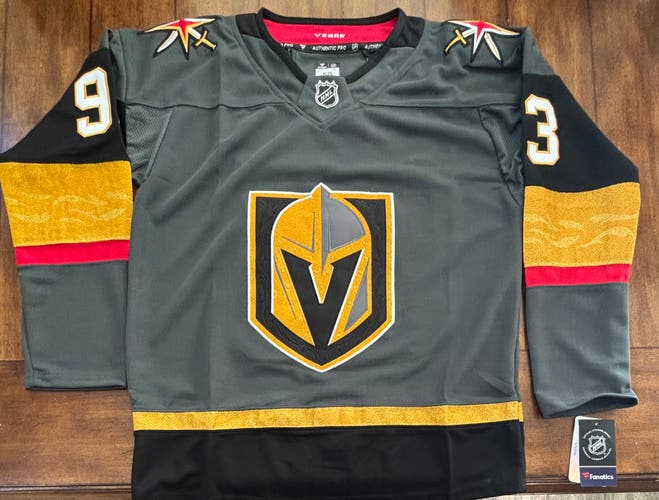 Las Vegas Gold Knights Mitch Marner Grey Jersey Adult Medium (50) NWT
