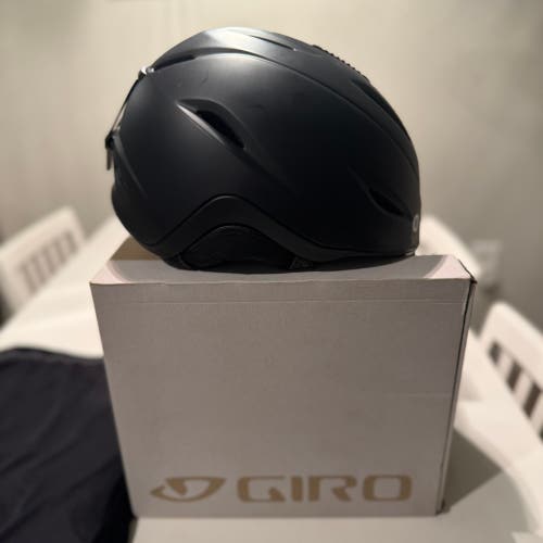 Medium Giro Union MIPS Helmet (Used)