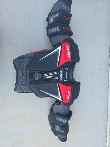Small / Medium CCM Goalie Chest Protector (Used)