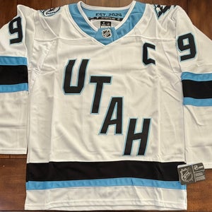 Utah Mammoth Clayton Keller #9 White Away Jersey Adult Medium (50)