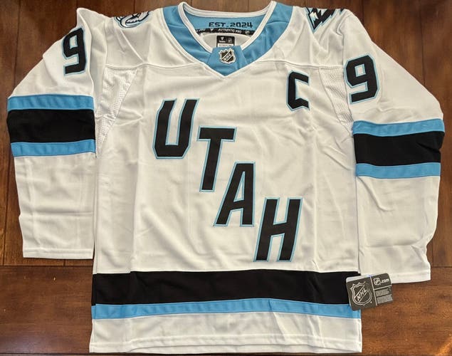 Utah Mammoth Clayton Keller #9 White Away Jersey Adult Medium (50)