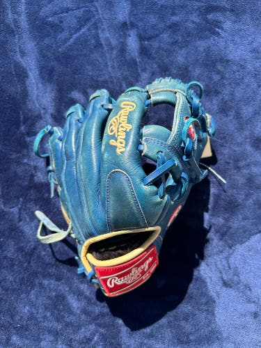 Blue Rawlings Gold Glove Elite RH Infield Baseball Glove 11.5" (Used)