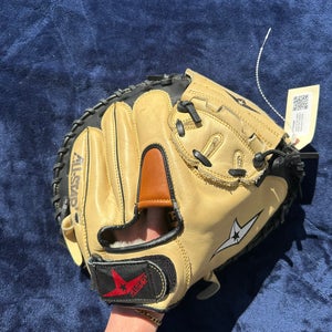 Adult All Star CM3200SBT RH Catcher's Glove 34.5" (Used)