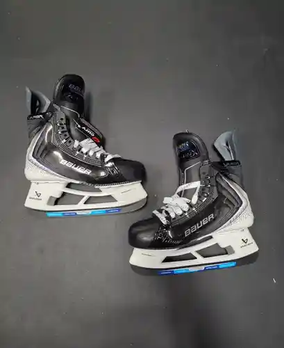 Bauer Vapor Flylite Hockey Skates 8.5 (New)