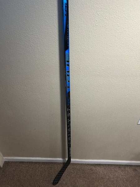 Senior True Catalyst 9X Right Handed Hockey Stick P92M 85 Flex Pro Stock (New)