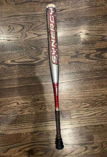 Easton Synergy Bat (-4) 30 oz 34" (Used)