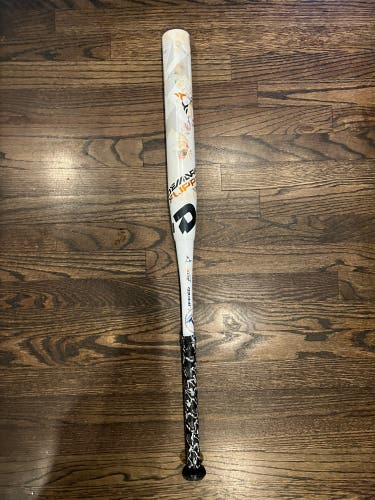 DeMarini Flipper Composite Bat (-6) 28 oz 34" (Used)