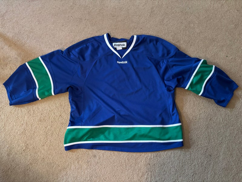 Reebok goalie cut jersey, Vancouver Canucks style