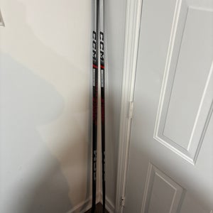 Senior CCM JetSpeed Ft+ Right Handed Hockey Stick P28 75 Flex (New)