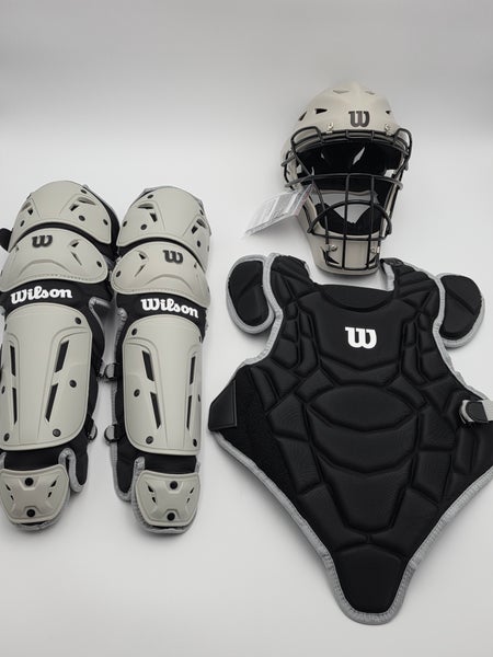 Wilson EZ Gear Kit Catcher's Set (New) Size Large/X-Large