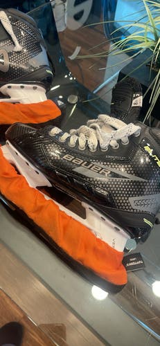 2024 Bauer Elite Hockey Goalie Skates 8.5 (Used)