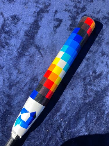 White 2023 DeMarini Prism+ Composite Bat (-11) Composite 22 oz 33" (Used)