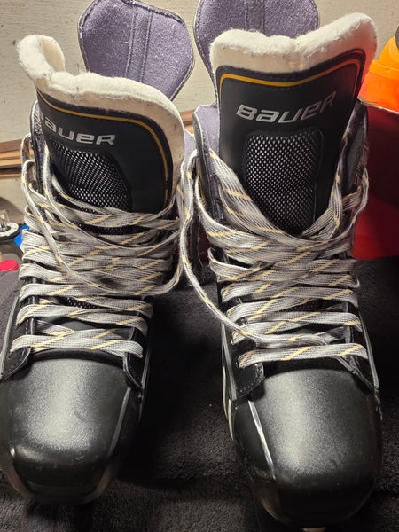 Bauer Supreme One.6 Hockey Skates Regular Width 9 (Used)
