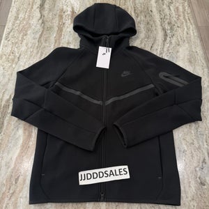 Nike Tech Fleece Windrunner Full Zip Hoodie Black HV0949-010 Men’s Sz Small NWT

New With Tags