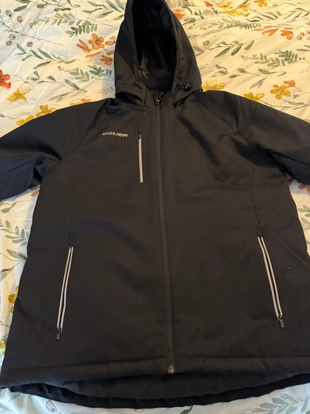 Black Men's Large Bauer Jacket (Used)