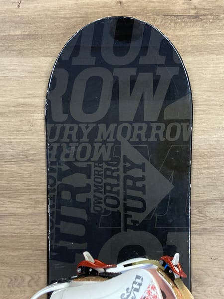 Used Morrow Fury 155 cm Snowboard | Women's Morrow Wildflower MD