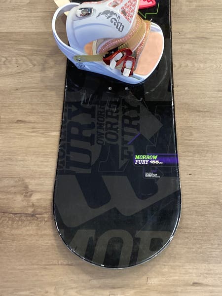 Used Morrow Fury 155 cm Snowboard | Women's Morrow Wildflower MD
