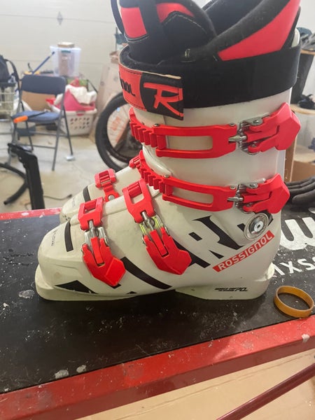 Mondo 24 & 24.5 Unisex Rossignol Hero World Cup 70 SC Racing Ski Boots Soft Flex (Used)