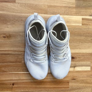 Men's Size M 10.0 (W 11.0) Air Jordan Shoes (Used)