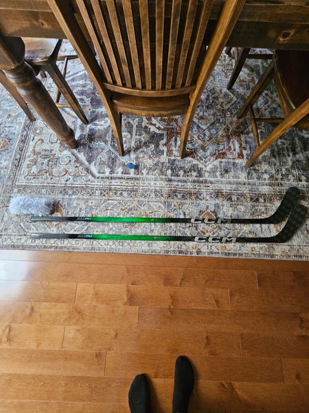 Senior CCM JetSpeed FT8 Pro Left Hand Hockey Stick P29 75 Flex (New)