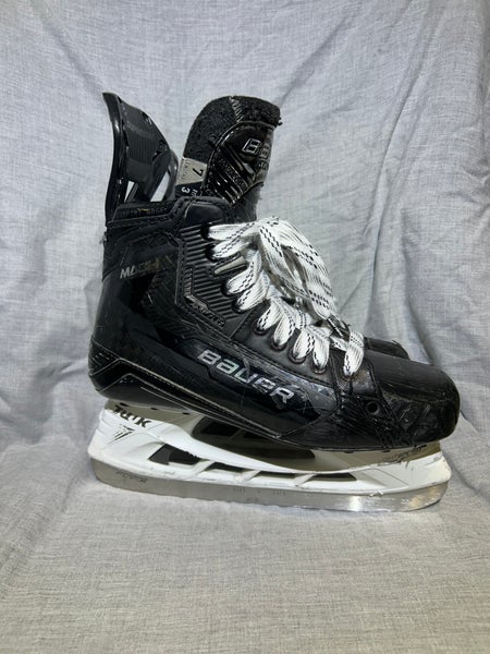 2022 Bauer Supreme Mach Hockey Skates 7 (Used)