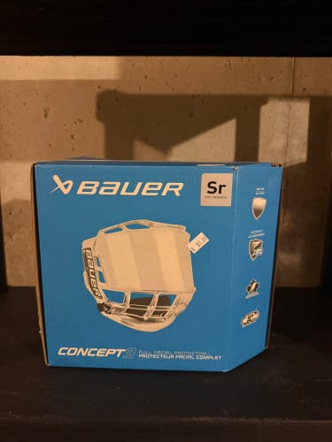 Bauer Concept 3 Full Shield Full Cage (Used)