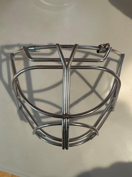 Senior Bauer Goalie Mask Pro Stock (New)