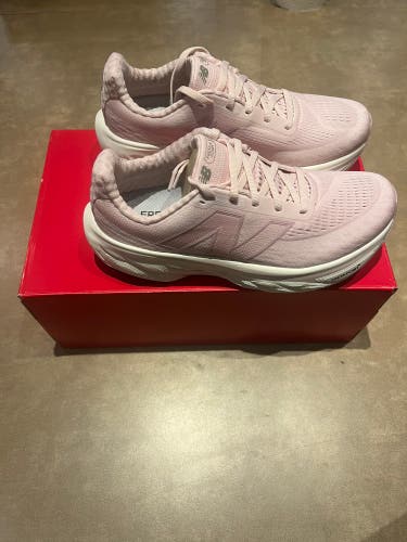 Pink Women's Size 7.0 Fresh Foam x 1080 v14 Running Shoes