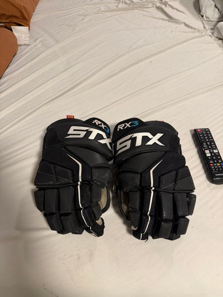 STX Surgeon RX3 Gloves 15" (Used)