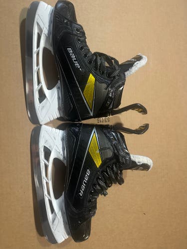 2020 Bauer Supreme 3S Pro Hockey Skates Size 5.5 (Used)