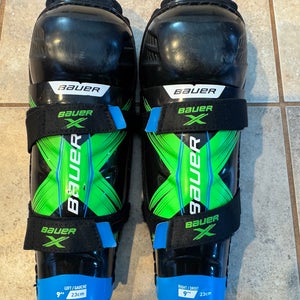 Youth Bauer X 9" Shin Pads (Used)