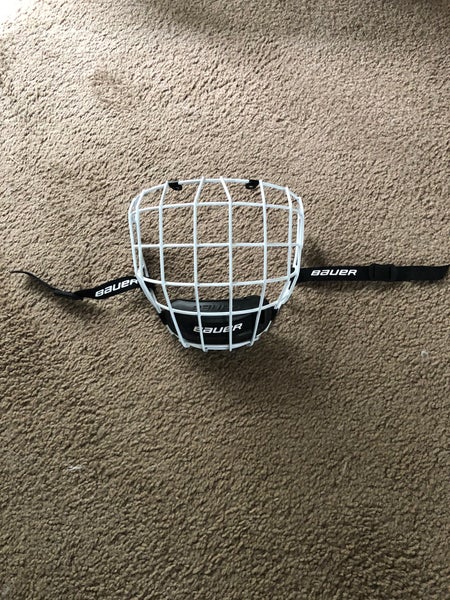 Medium Bauer Profile II Facemask Full Cage (New)