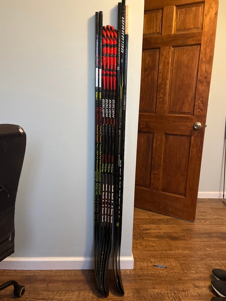 Senior Bauer Right Handed Hockey Stick P92 70 Flex (Used)