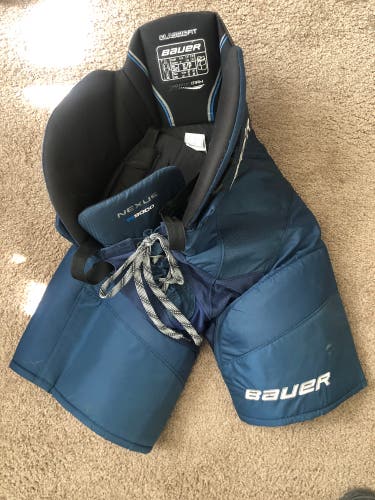 Senior Small Bauer Nexus Hockey Pants (Used)