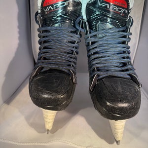 2021 Bauer Vapor 3X Hockey Skates Regular Width Size 4 (Used) **No Insoles**