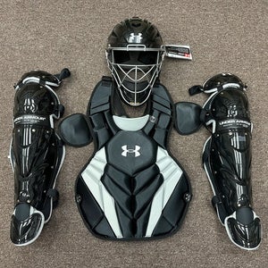 Under Armour Converge Victory Series Teen 13-15 Baseball Catchers Gear Set Black