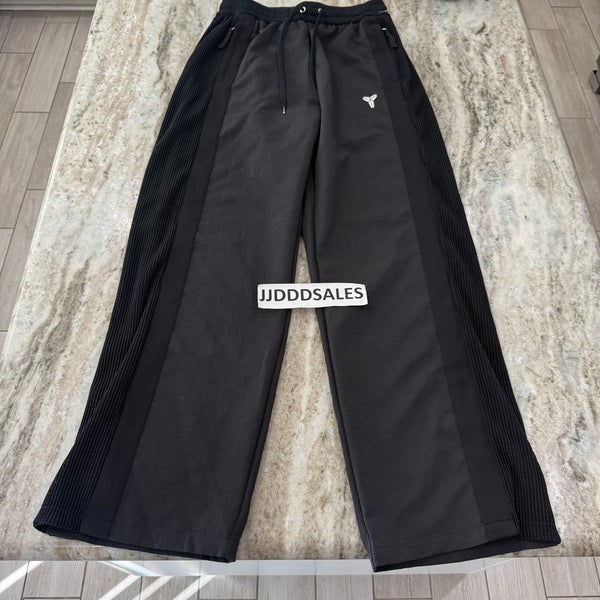 Nike Kobe Mamba Pleated Pants Loose Fit Black Basketball IB0009-010 Men’s Small

New with Tags