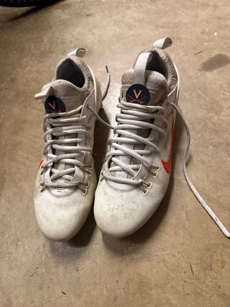 White Men's Size M 8.5 (W 9.5) Adult Nike Huarache 9 Elite Low Low Top Molded Cleats (Used)