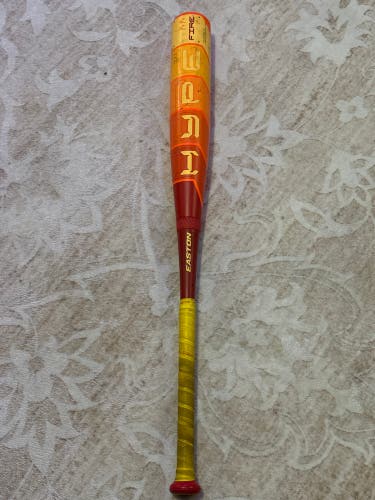 2025 Easton Hype Fire Composite USSSA Certified Bat (-8) 23 oz 31" (Used)