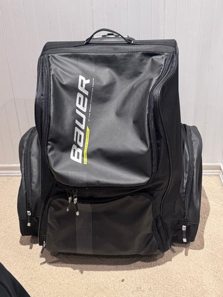 Bauer Elite Wheeled Hockey Backpack - Junior (Used)