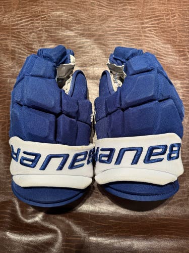 Used Bauer Supreme Ultrasonic Glove 14" Pro Stock - David Kampf