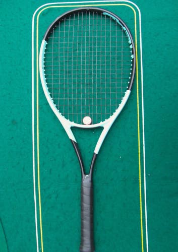 HEAD Auxetic 2.0 Boom 600 MP 100 295g/10.4oz 315mm Strung 16x19 4 1/4 EXCL+