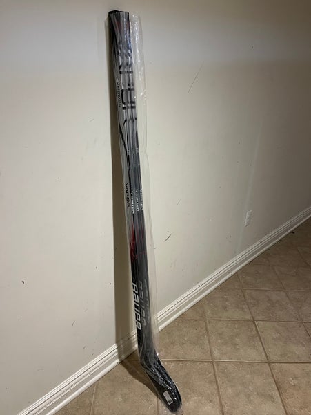 Senior Bauer Vapor League Left Hand Hockey Stick P28 77 Flex Pro Stock (New)