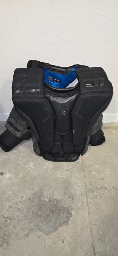 Bauer Elite Goalie Chest Protector (Used)