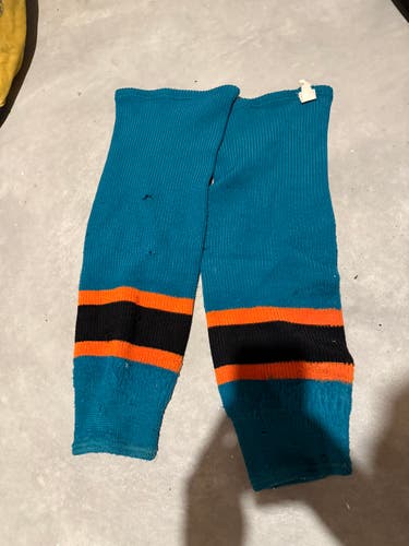 Senior Medium Kobe Socks (Used)